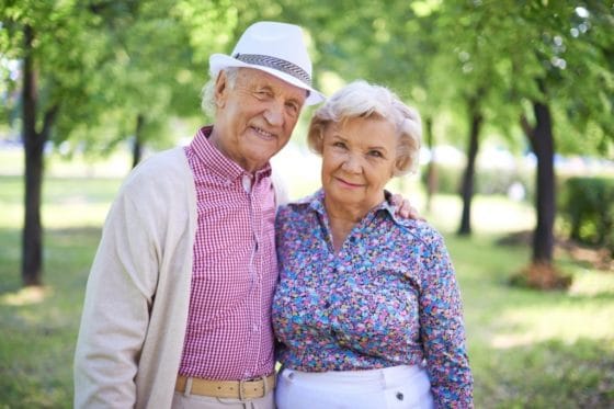 Пироксикам с осторожностью применяется у пожилых людей