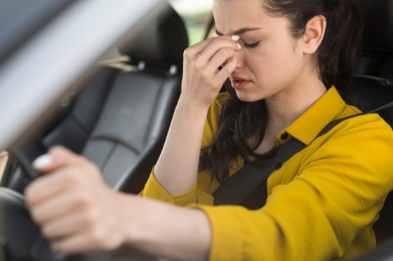 Учитывая вероятность возникновения головной боли, следует соблюдать осторожность за рулем