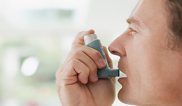 неконтролируемая бронхиальная астма